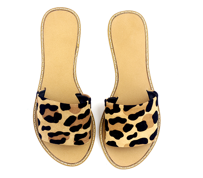 mule leopard homme